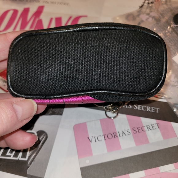 Victoria's secret black vintage collectable keychain coin purse - Picture 4 of 5